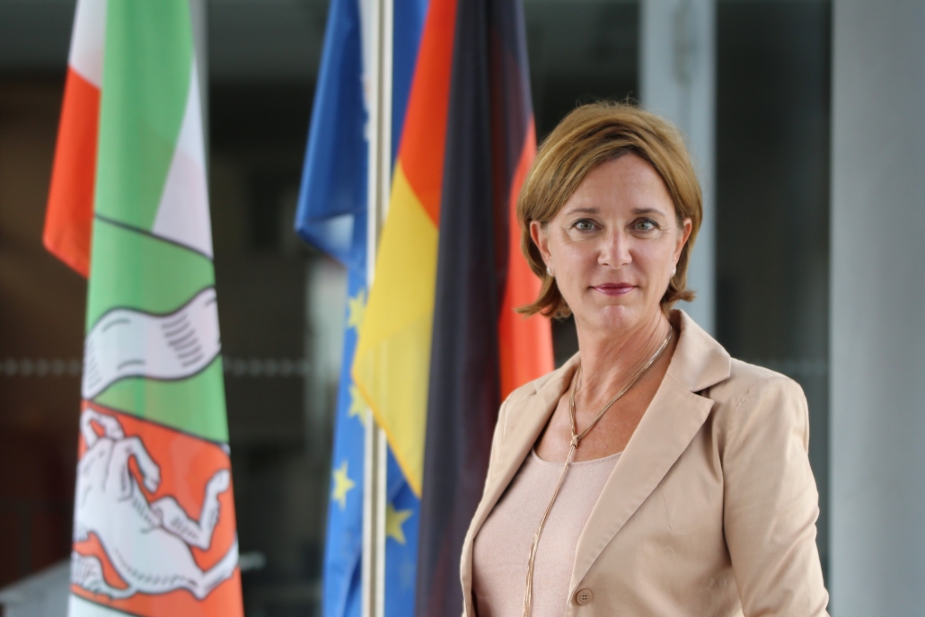 Ministerin Yvonne Gebauer © MSD Susanne Klömpges